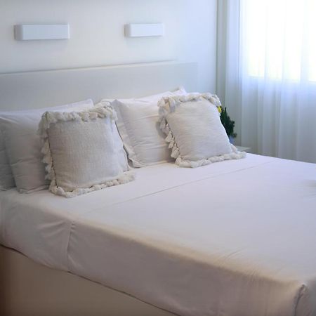 Piccadilly Rooms Restaurant And Beach Santa Maria al Bagno Exterior photo