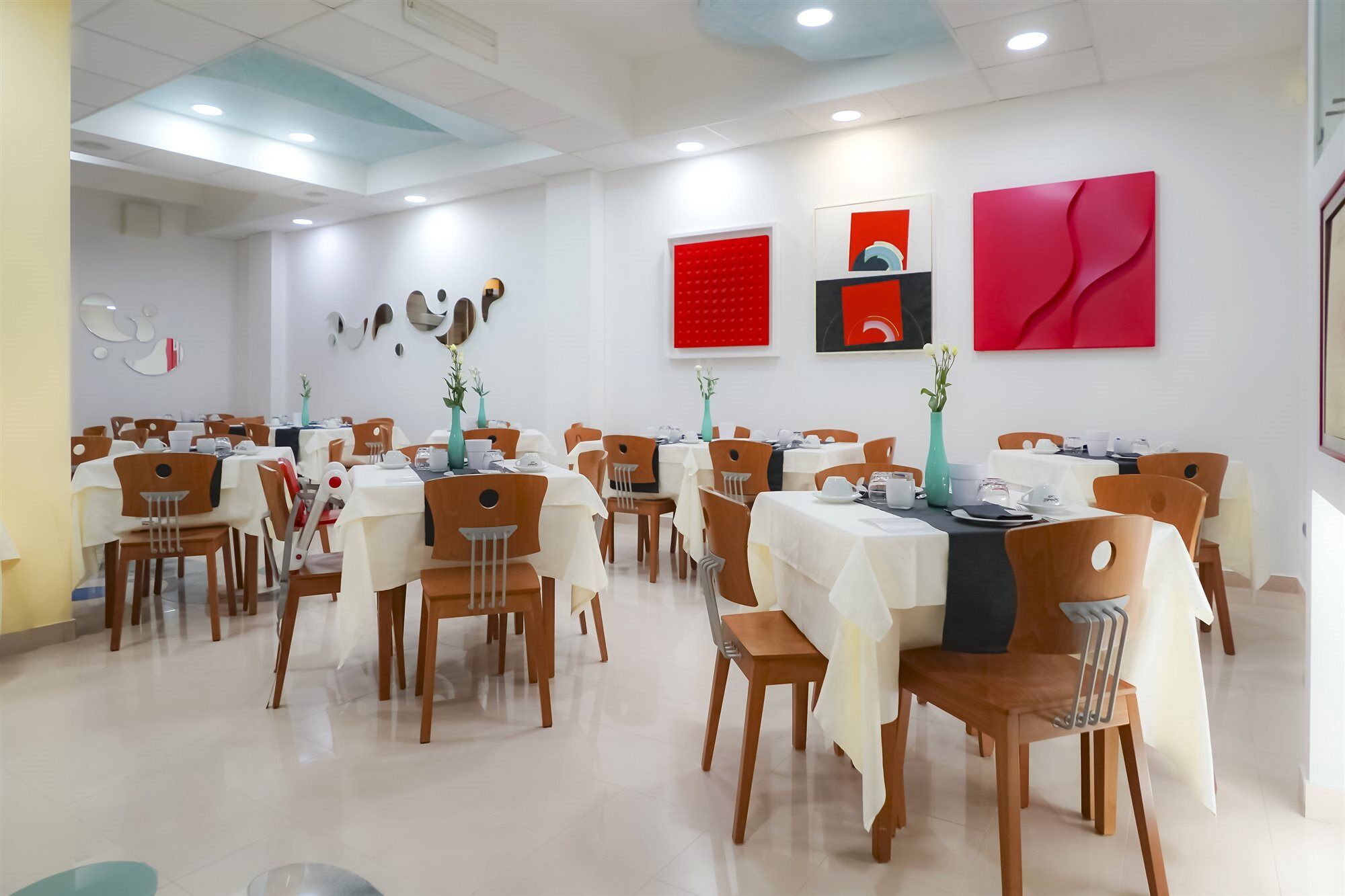Piccadilly Rooms Restaurant And Beach Santa Maria al Bagno Exterior photo